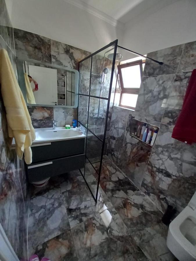 Vila Dervish Cela - Moker Villa *