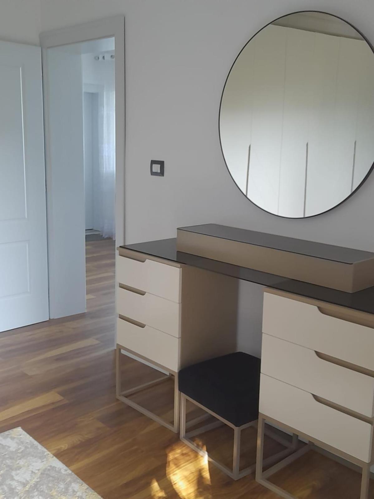 Vila Dervish Cela - Moker Villa *