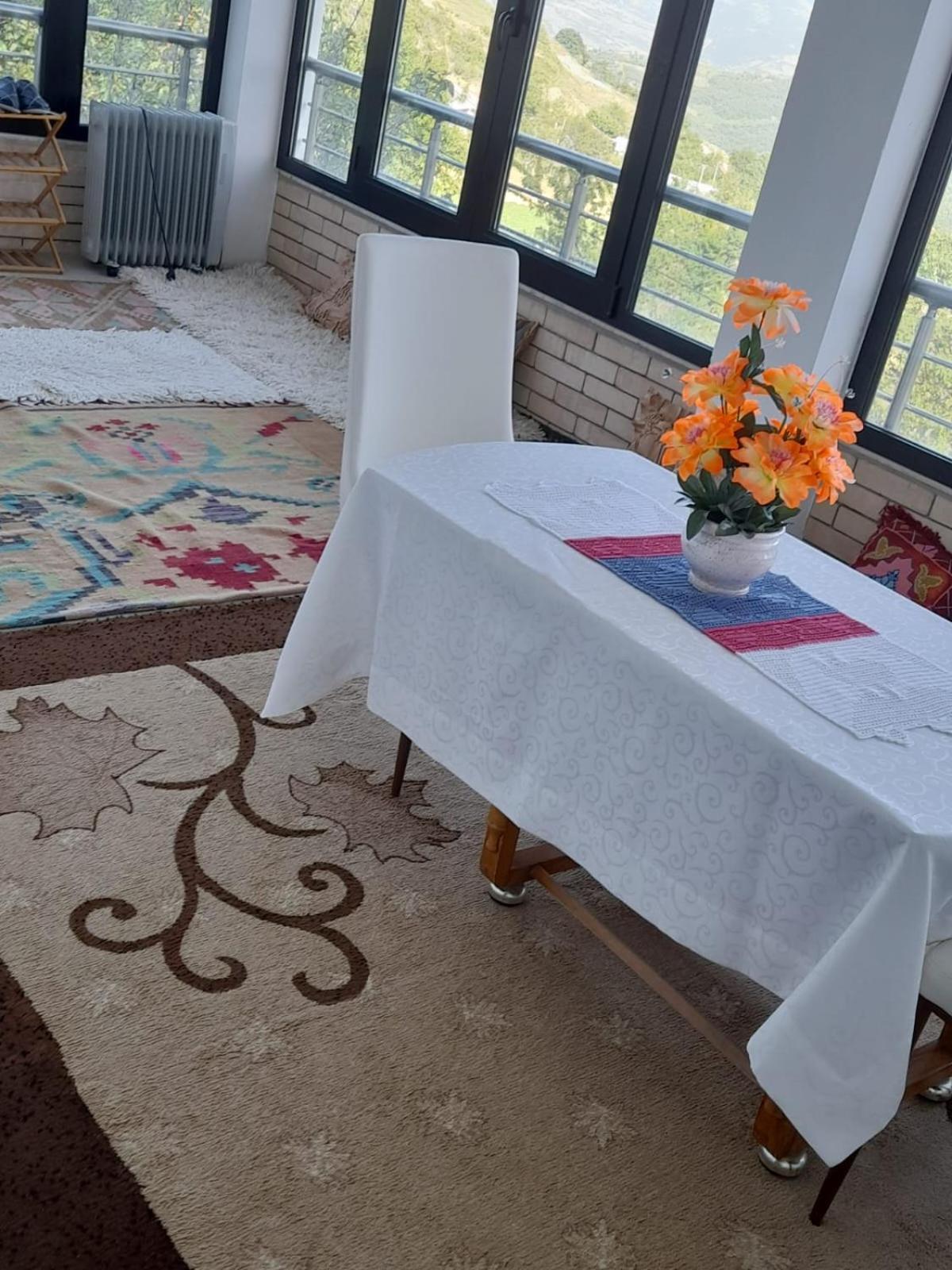 Villa Vila Dervish Cela - Moker